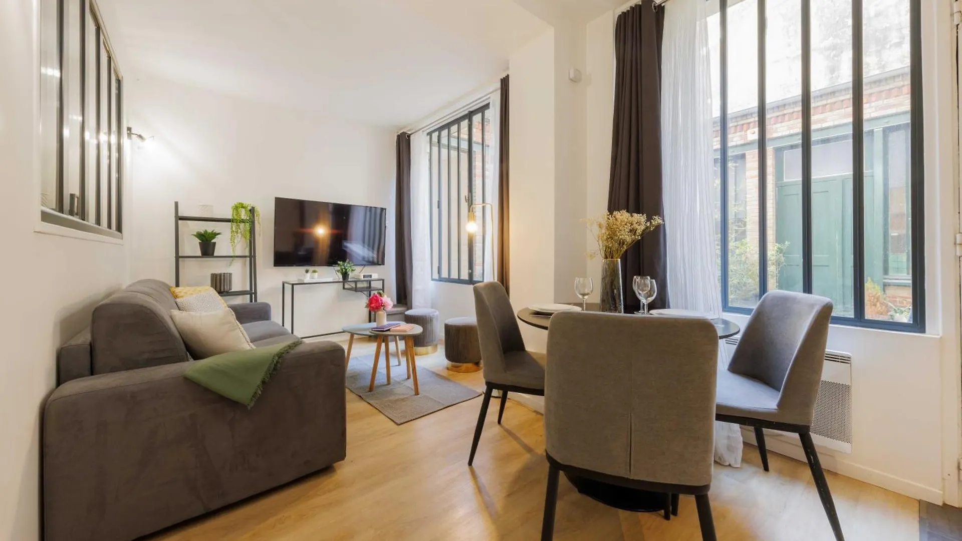 Amazing Gare De L'est Republique Apartment Paris