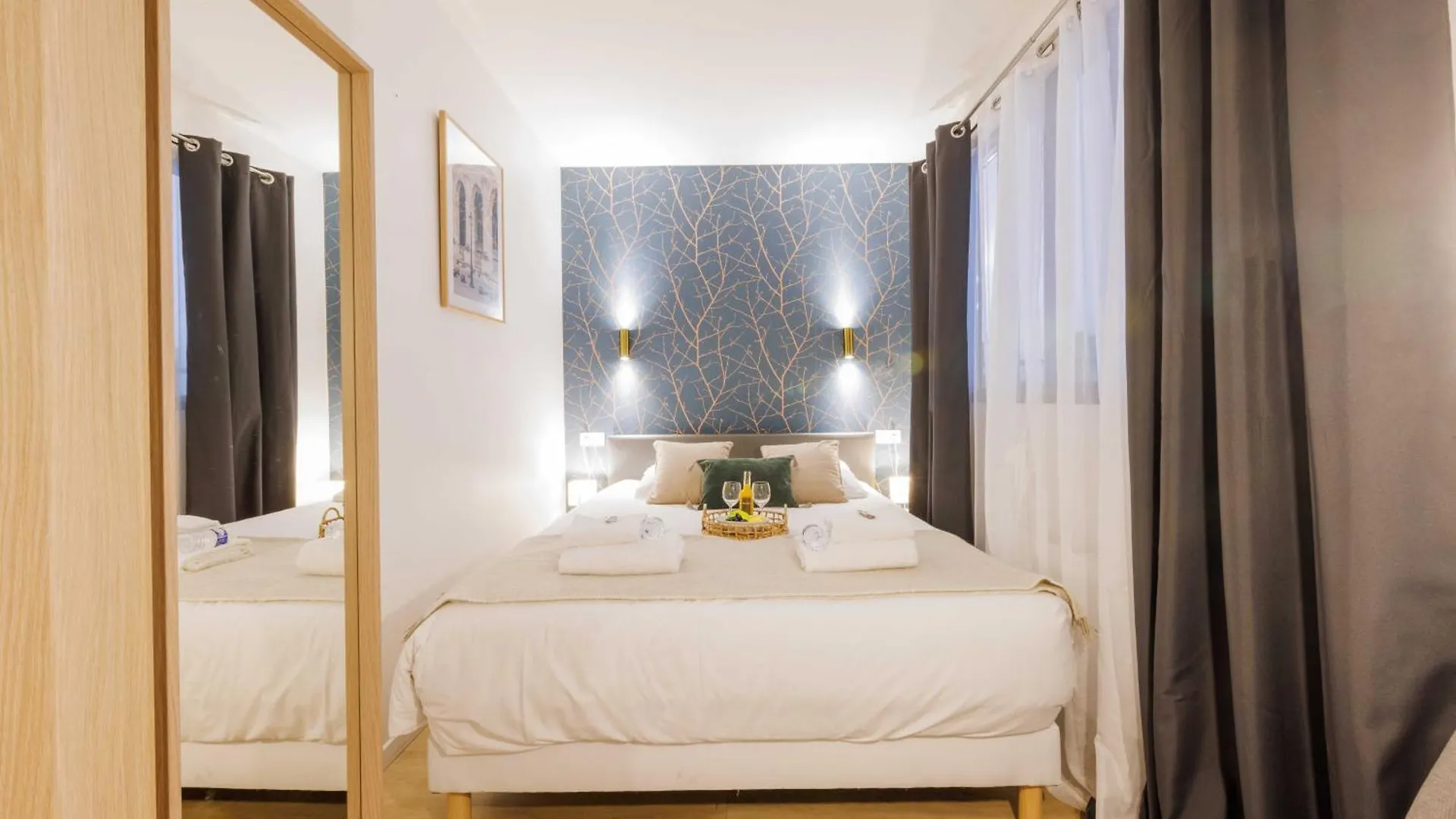 Apartment Amazing Gare De L'est Republique Paris